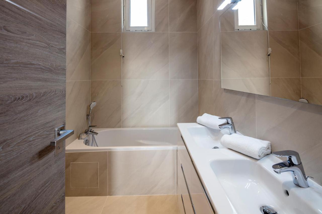 Appartements French Riviera Confidential Centre Ville Juan Les Pins Proche Des Plages Exterior foto